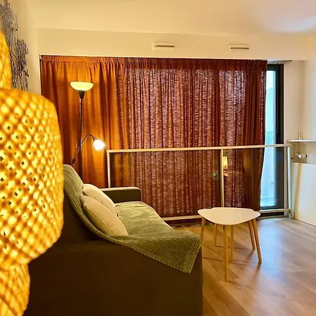 Stela - Studio Coeur De Reims Extérieur photo